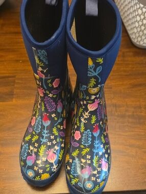 Western Chief Evening Flower Garden Neoprene Mid Rain Boots - Navy Multicolor